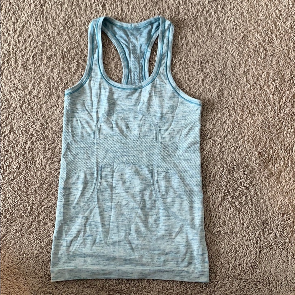 Lulu lemon tanktop